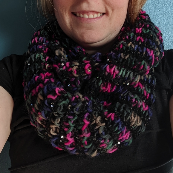 Multi Color Knit Infinity Scarf - Picture 8 of 8